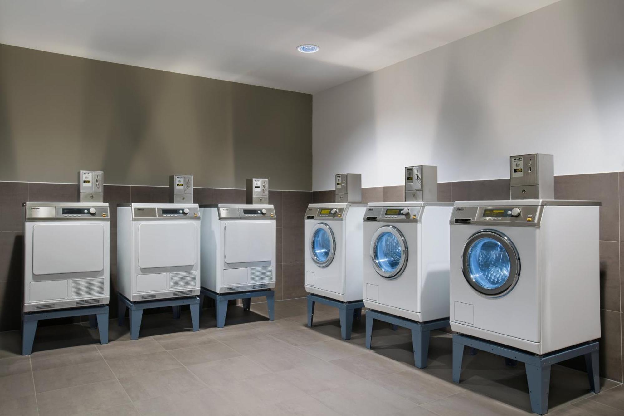 Element Amsterdam Hotel Luaran gambar